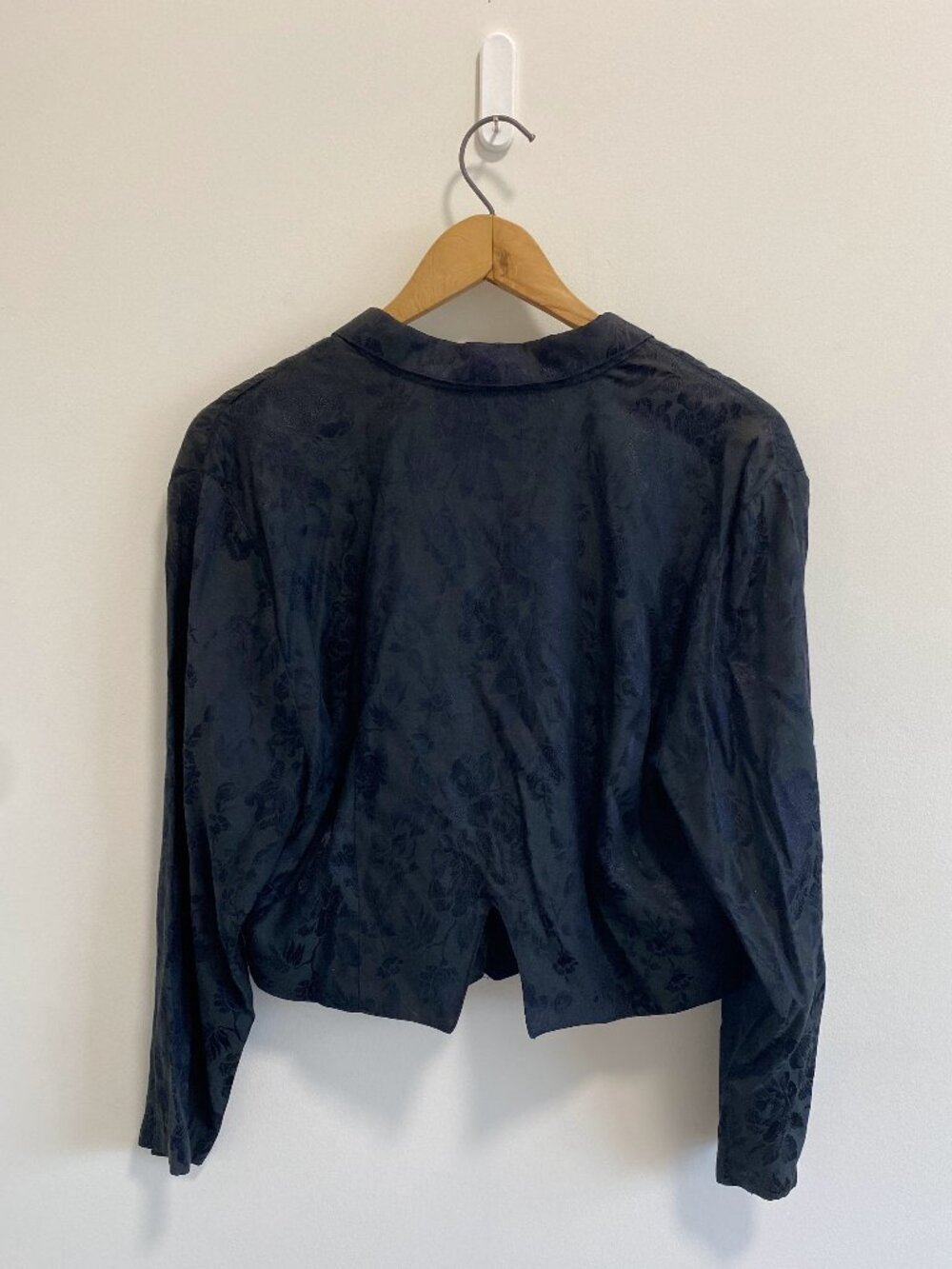 Vintage Black Jacquard Waistcoat Style Cropped Jacket / 80s - Picture 4 of 10